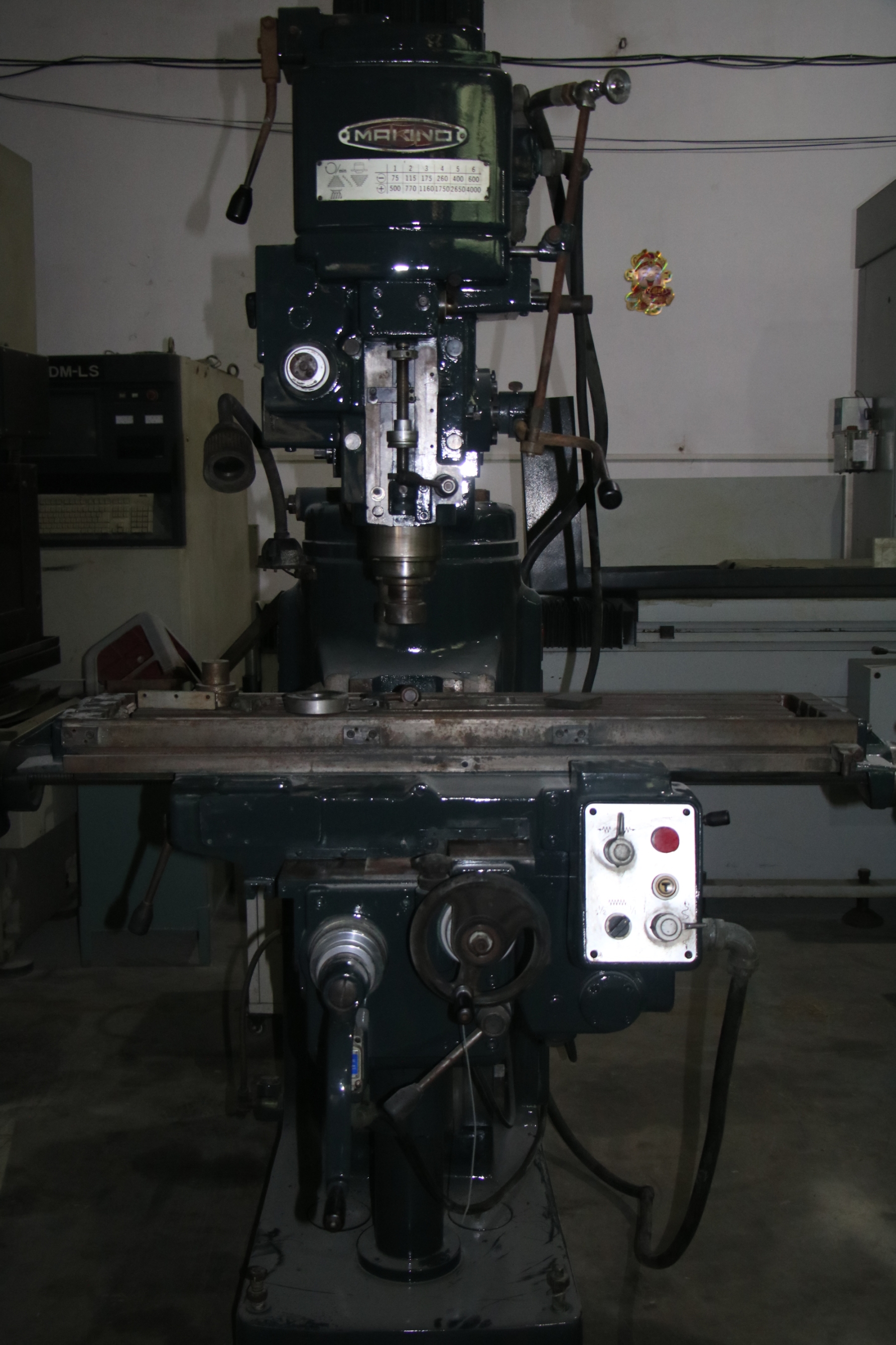 东莞二手铣床转让牧野KSAP-55手摇铣床进口手摇铣床