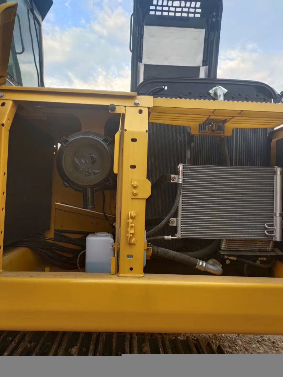 珠海小松200-8挖掘机报价