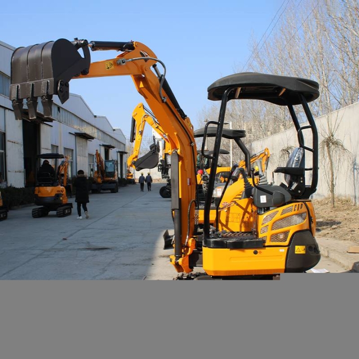 28小型挖掘机犀牛微型挖掘机坡地刷坡小型挖沟机价格