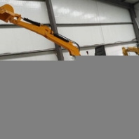 国产小挖机，小型挖掘机，破碎挖掘机