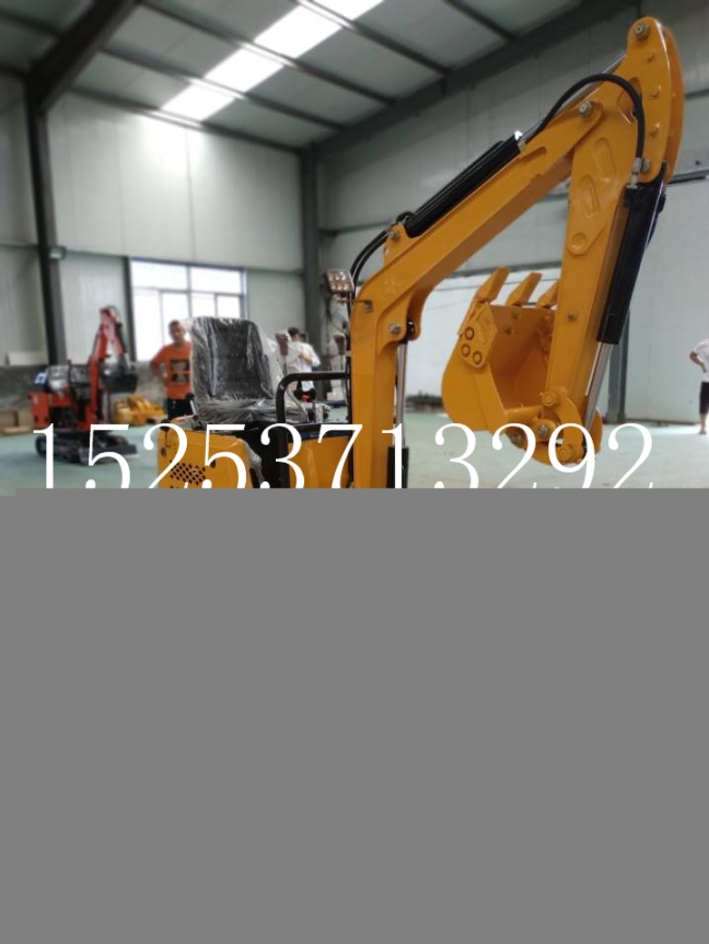 挖掘机小型，苗圃挖掘机，果园松土机