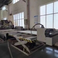 21年自动贴标，自动上料