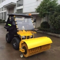五星抛雪机适用市政环卫_机场公路两旁_公园景区