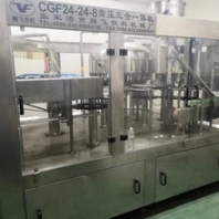 连云港二手灌装机套标机膜包机价格实惠,二手三合一灌装机