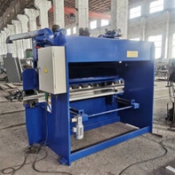 联合冲剪机湖南宜章县200吨液压冲剪机