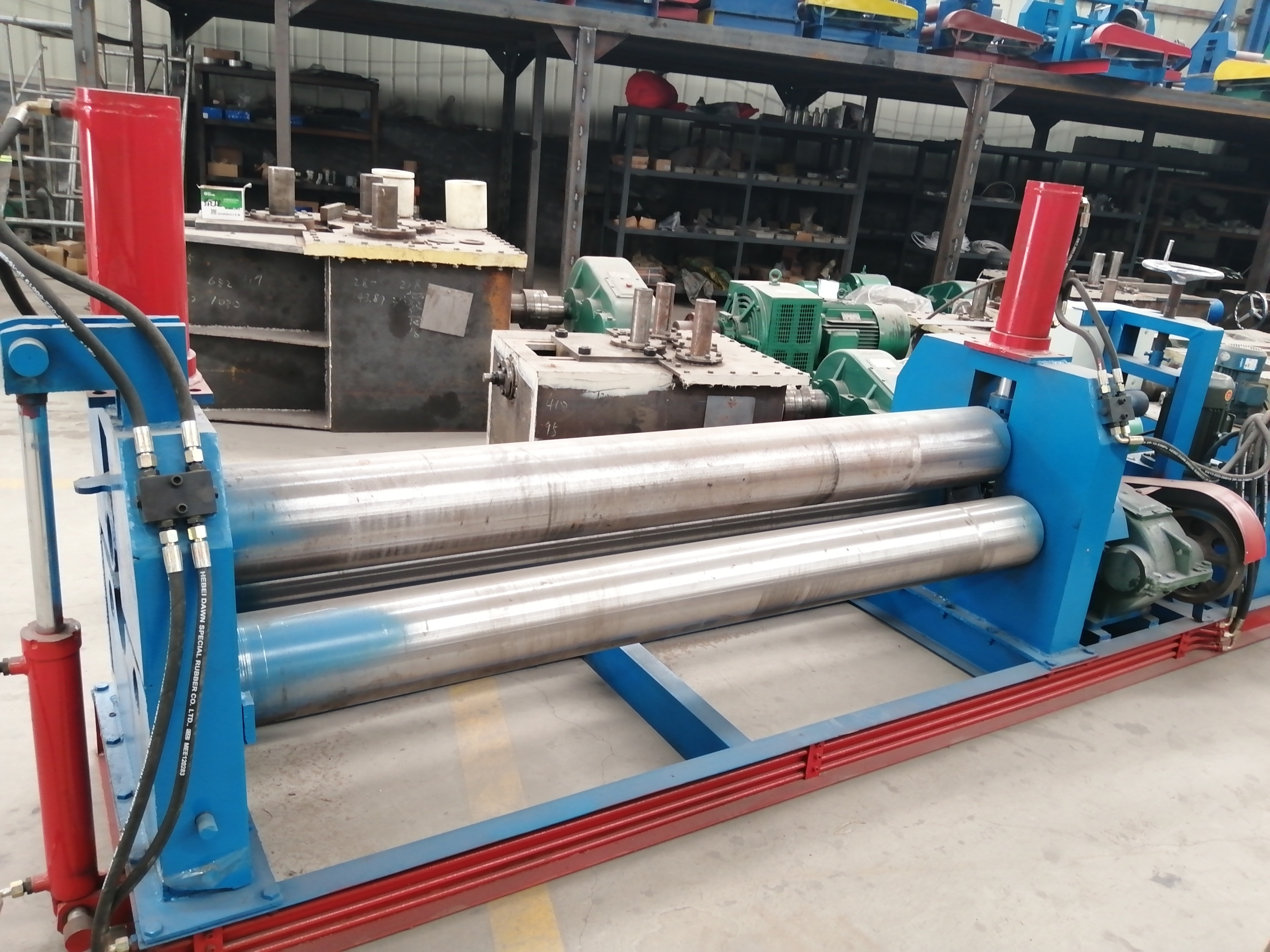 四川三辊卷板机生产厂家批发卷板机