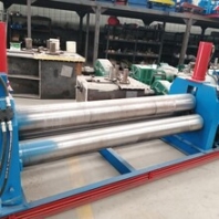 四川自动卷板机厂家