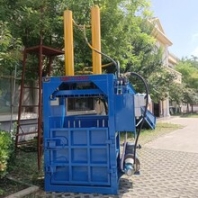 江西上尧废纸废纸箱打包机立式打包机