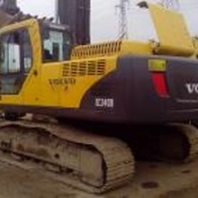 二手挖掘机市场报价二手沃尔沃240挖掘机优惠价格供应