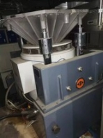 南昌二手锂电池辊压机-各类信封纸坯模切机回收厂家