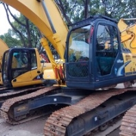 二手挖掘机市场选购二手挖掘机一定要当心中介忽悠人