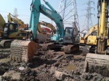 二手挖掘机市场二手挖掘机已经进入发展新阶段