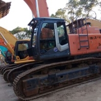 二手挖掘机出售选择二手挖掘机找二手挖掘机市场的重要性