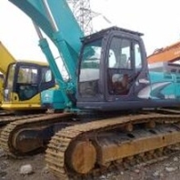 二手挖掘机使用特点与维护问题分析