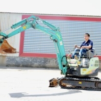 原装进口二手小型挖掘机多少钱一台