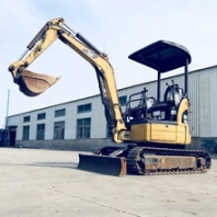 原装进口二手挖掘机卡特302小挖机低价出售