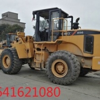 重庆二手装载机市场、2018报价急转让出售