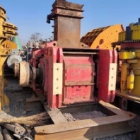 大宏立辊压机,铁矿石出售大宏立60x90高压对辊破碎机检修