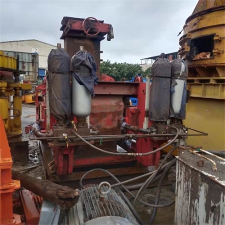 大宏立对辊机,青海矿石出售大宏立60x90高压对辊破碎机用途