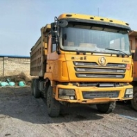 大量出售各种品牌后八轮自卸车