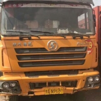 工地完工，急售100多辆后八轮工程自卸车