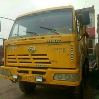 出售多台新老金刚后八轮自卸车