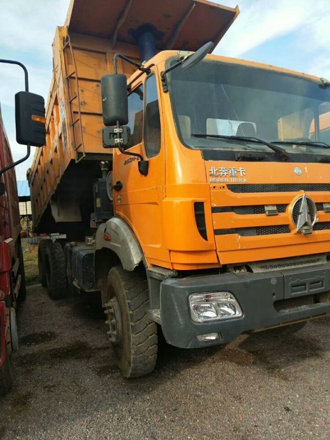 工程结束:现有200多辆后八轮工程自卸车甩卖