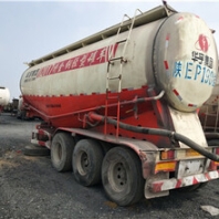 连平陕汽奥龙双驱牵引车