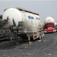 香洲出售二手德龙牵引车国四排放双驱轻体可分期