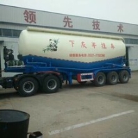 清远清新区天龙双驱牵引车价格