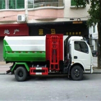 大型侧装压缩垃圾车高压枪