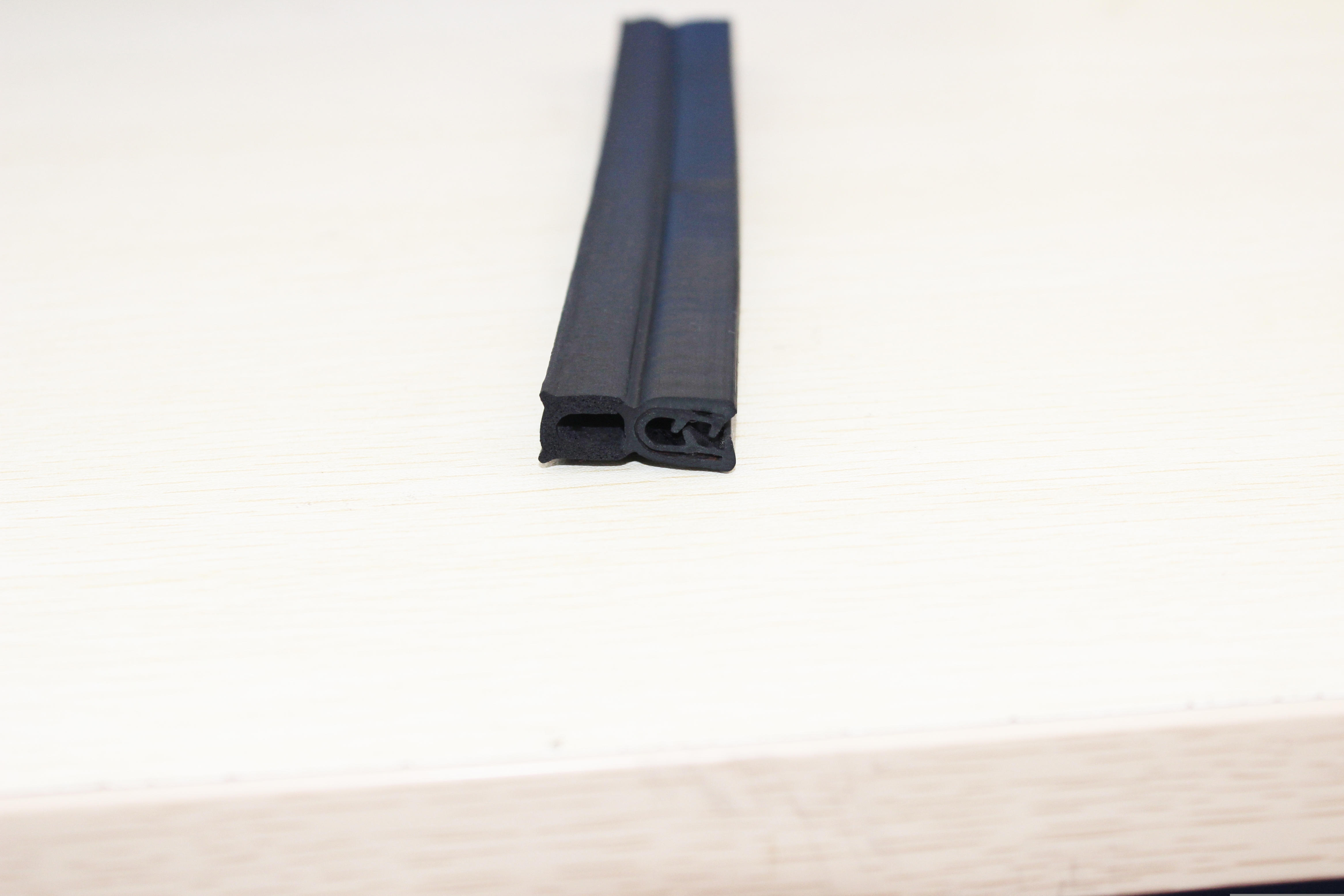 烟台汽车后备箱用密封条批发价格