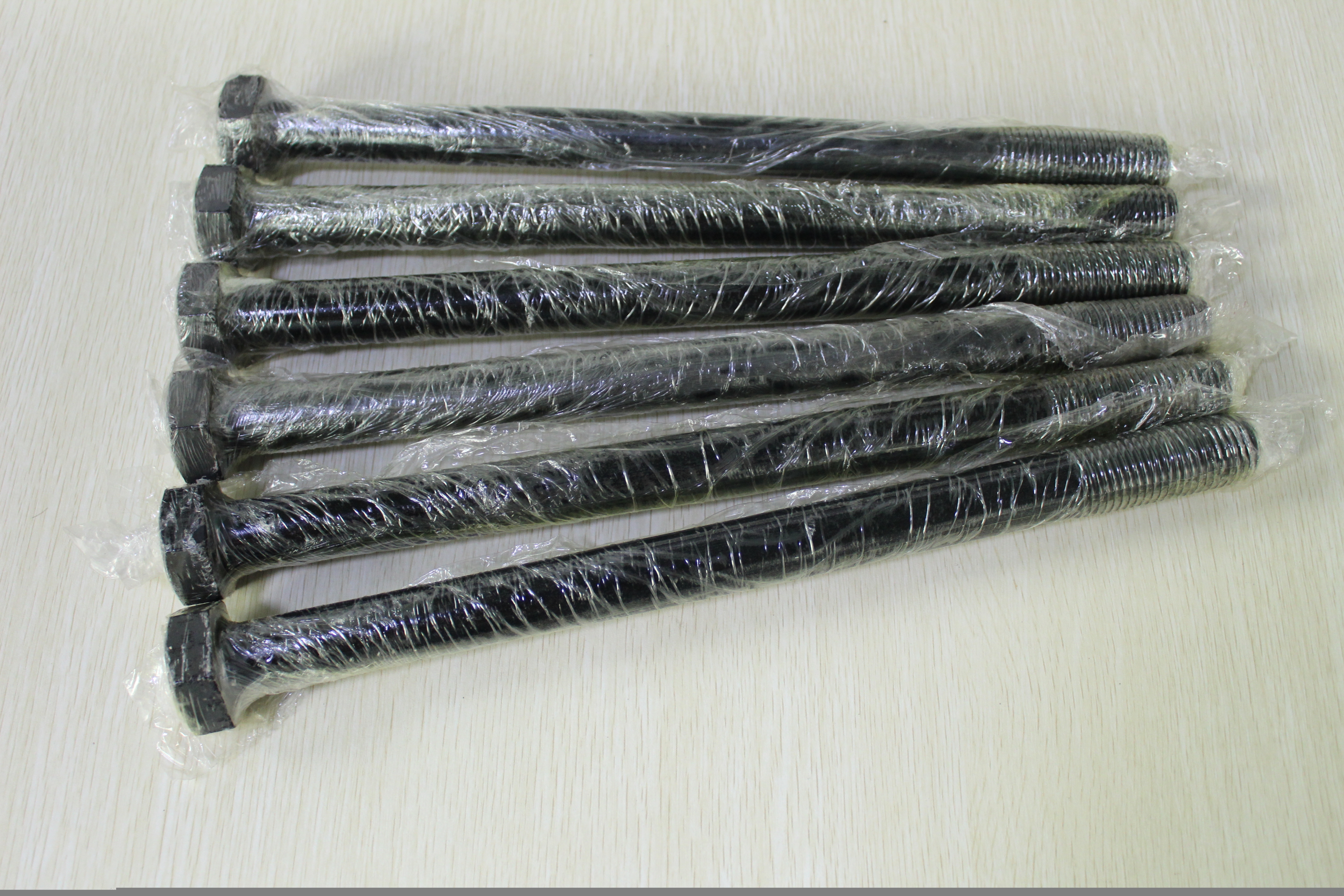 小松PC360-7配重螺栓21T-09-11241/21T-09-11240大量现货