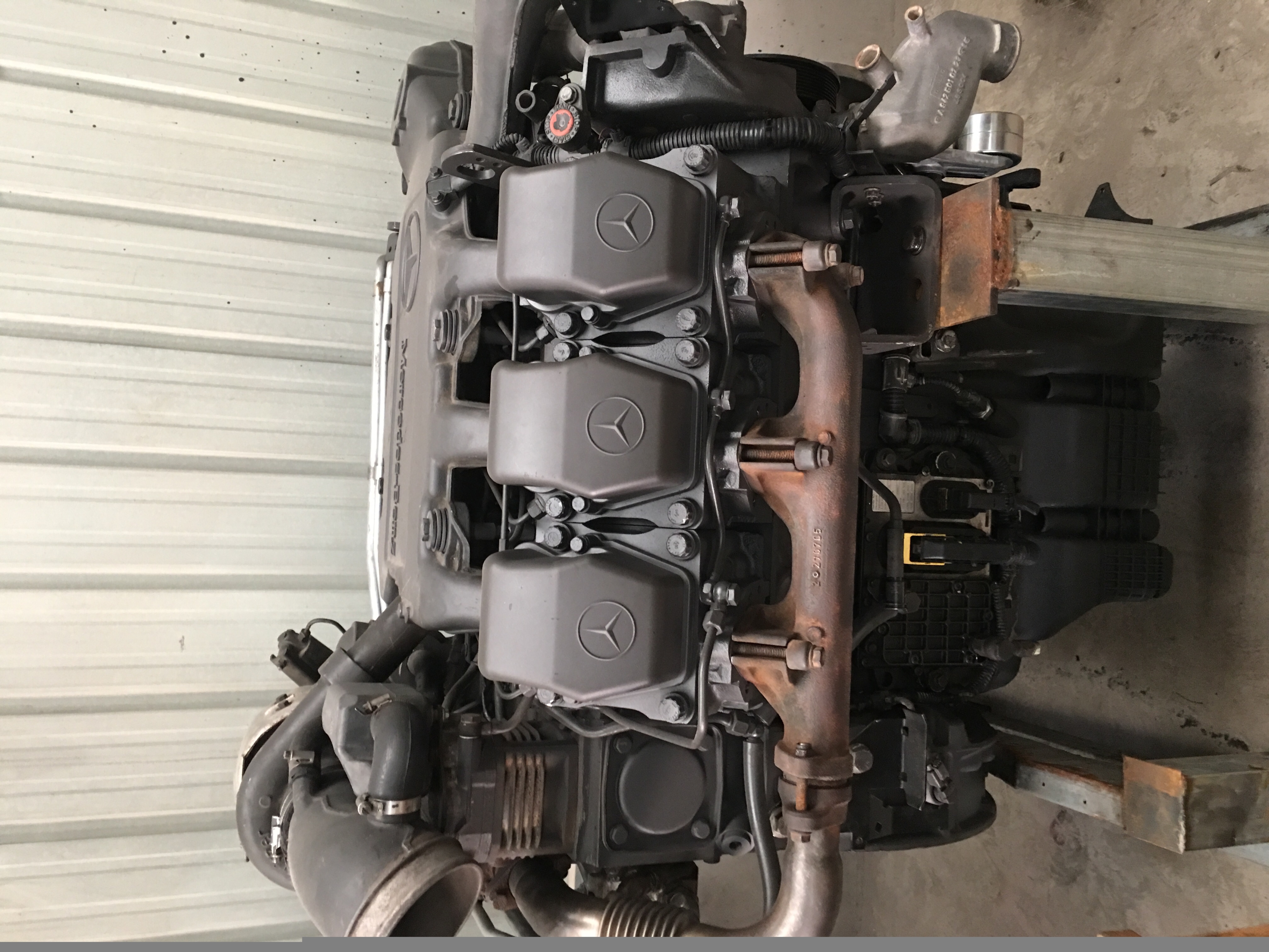 奔驰配件奔驰发动机总成欧3标准