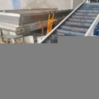 正德输送铁料链板输送机加厚镀锌板链传送带带挡边链板