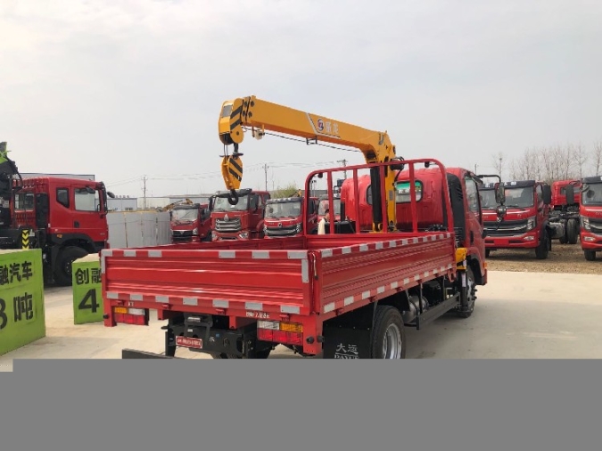 山东大运国六蓝牌随车起重运输车参数