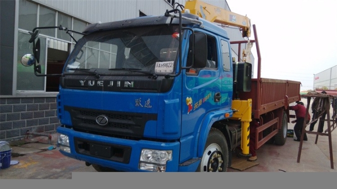 天津东风专底随车吊价格怎么样