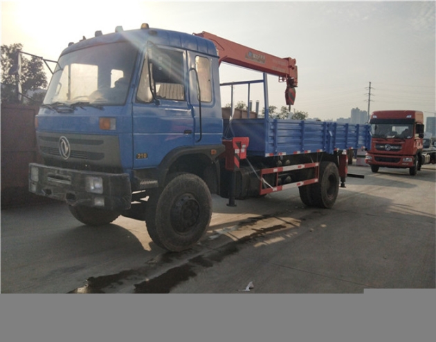 东风柳汽小三轴徐工6吨8吨10吨随车吊报价一览表(2022更新)