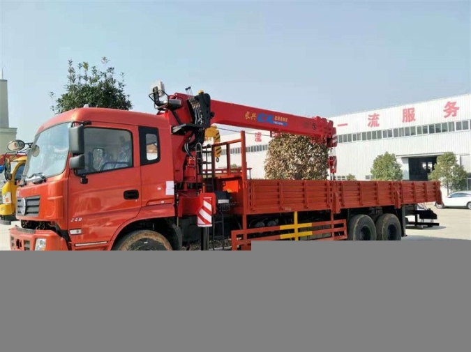 湘潭平板车带随车吊随车吊