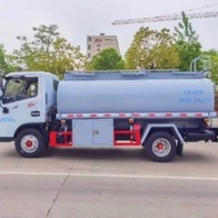 净水剂液体罐式车铝合金罐式车保温罐式车