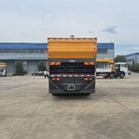 陕汽德龙单桥同步碎石封层车,重庆全新同步碎石封层车多少钱一辆