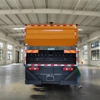 陕汽德龙单桥同步碎石封层车,陕汽德龙后八轮同步碎石封层车出售