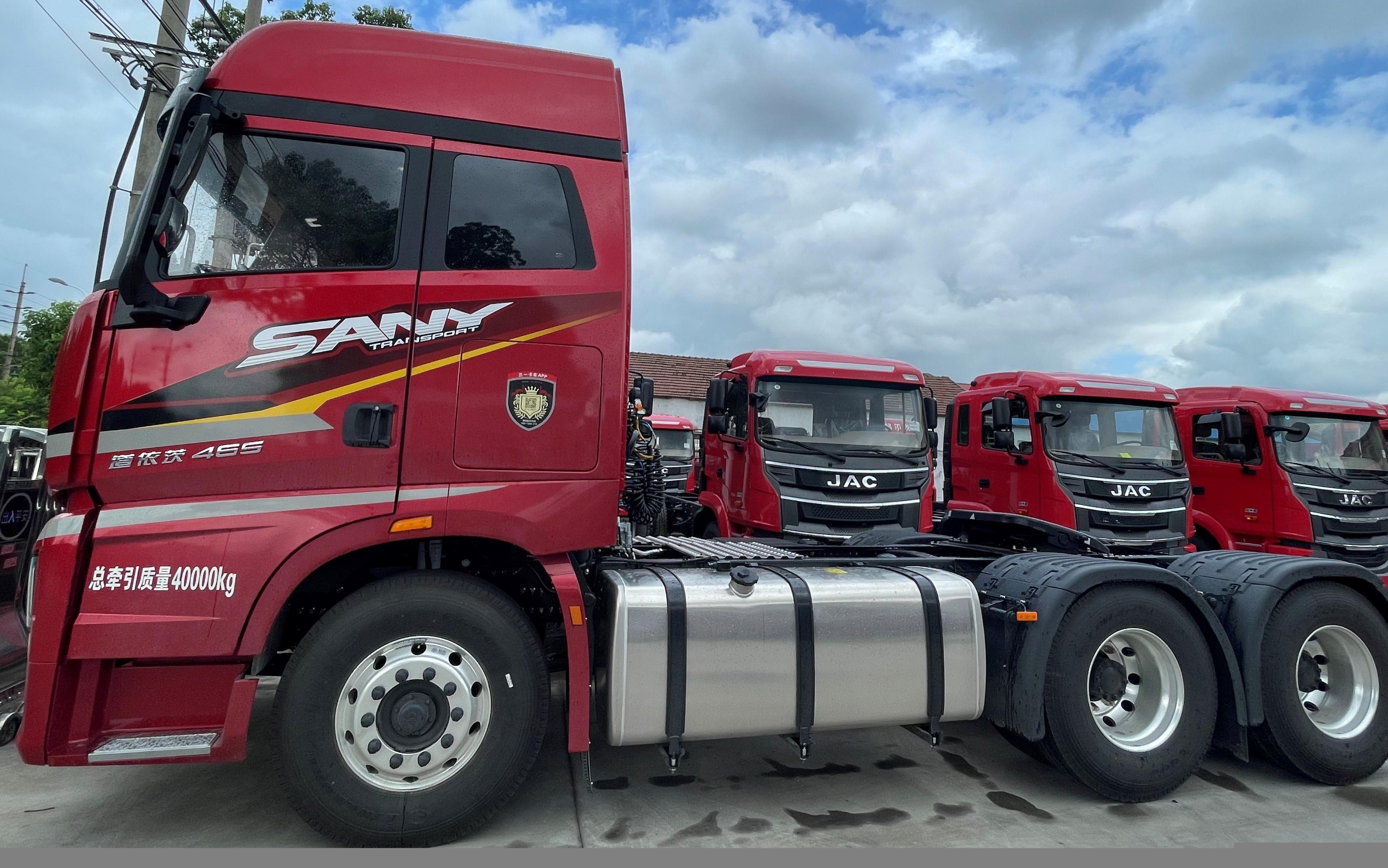 三一重卡9米6载货车批发零首付购车国六排放道依茨发动机