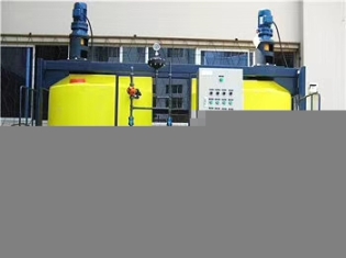 定制绿谷通泰全自动加药装置加药系统规格齐全,全自动除磷加药装置