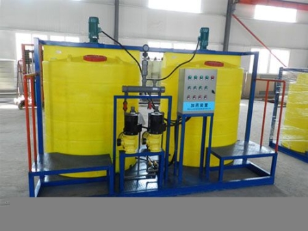 绿谷通泰消毒设备,制造全自动加药装置加药系统总代直销